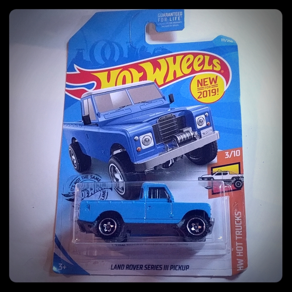 Hot Wheels Land Rover Series III Pickup